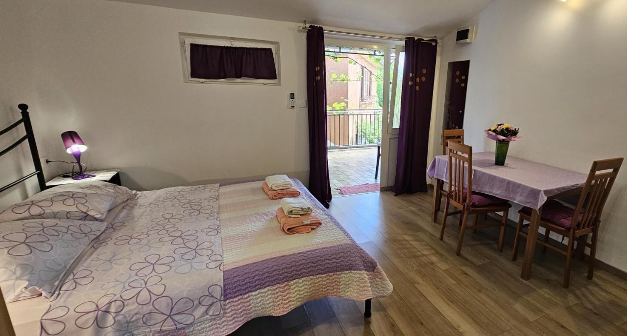Apartments La Pergola روفينج المظهر الخارجي الصورة
