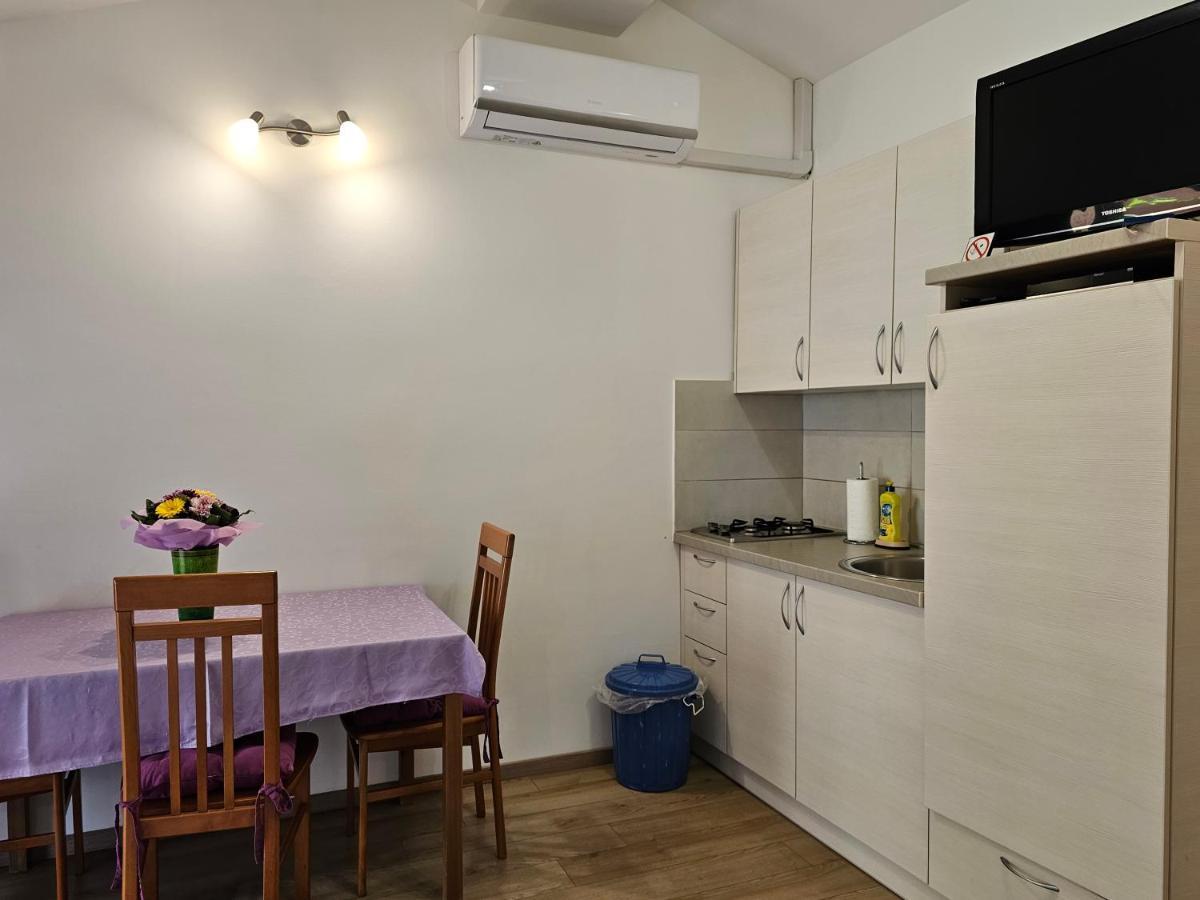 Apartments La Pergola روفينج المظهر الخارجي الصورة