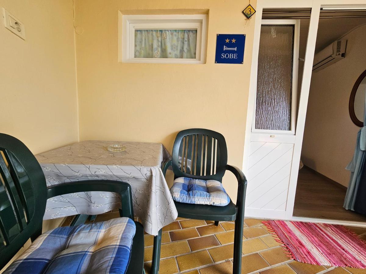 Apartments La Pergola روفينج المظهر الخارجي الصورة