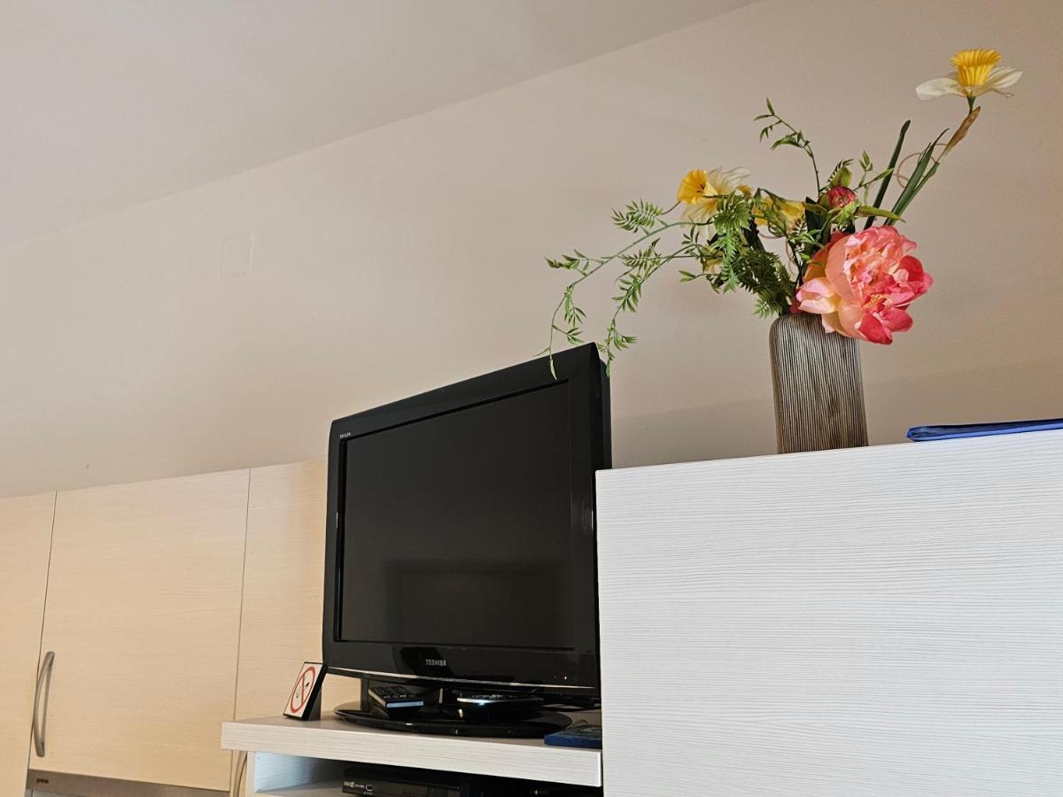 Apartments La Pergola روفينج المظهر الخارجي الصورة