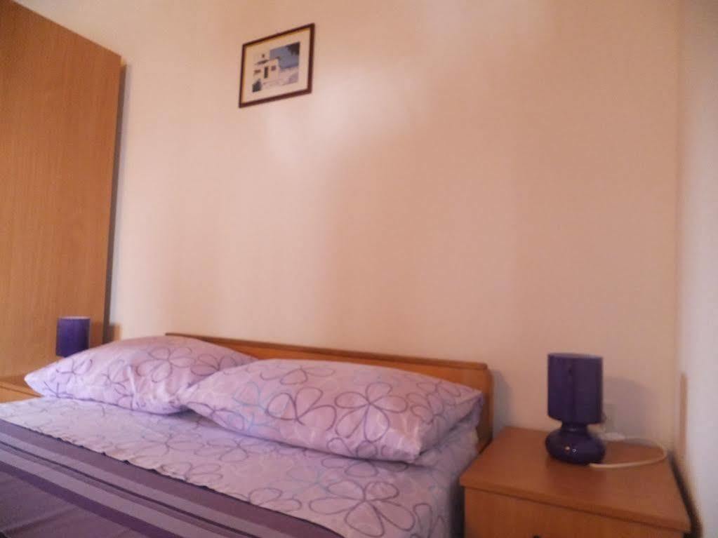 Apartments La Pergola روفينج المظهر الخارجي الصورة