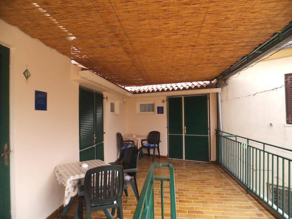 Apartments La Pergola روفينج المظهر الخارجي الصورة